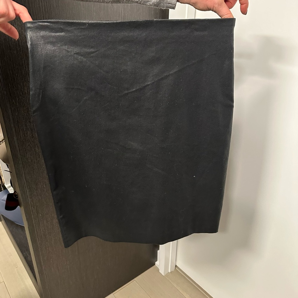 Pencil skirt
